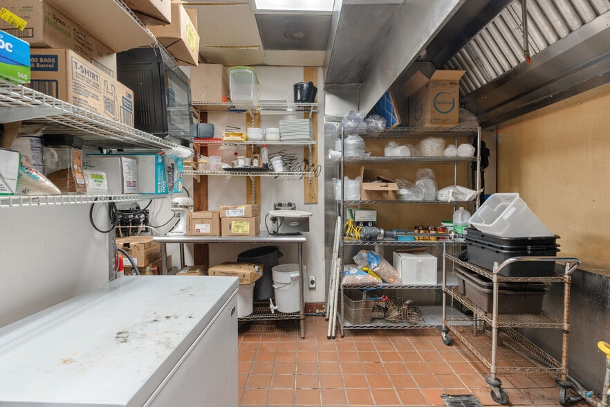 More Photos Of 480 Mary Esther Blvd NW, Fort Walton Beach Restaurant For Lease