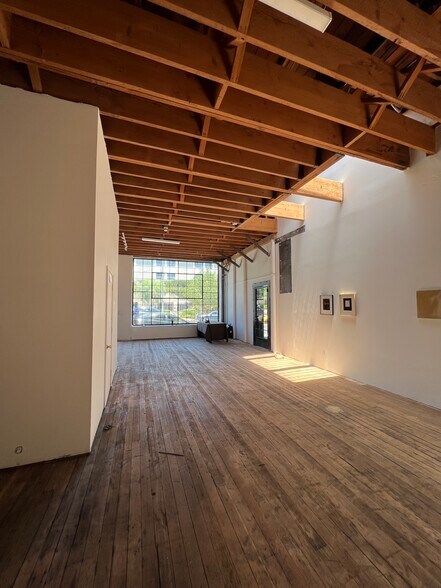 More Photos Of 1632-1634 W Temple St, Los Angeles Storefront For Lease