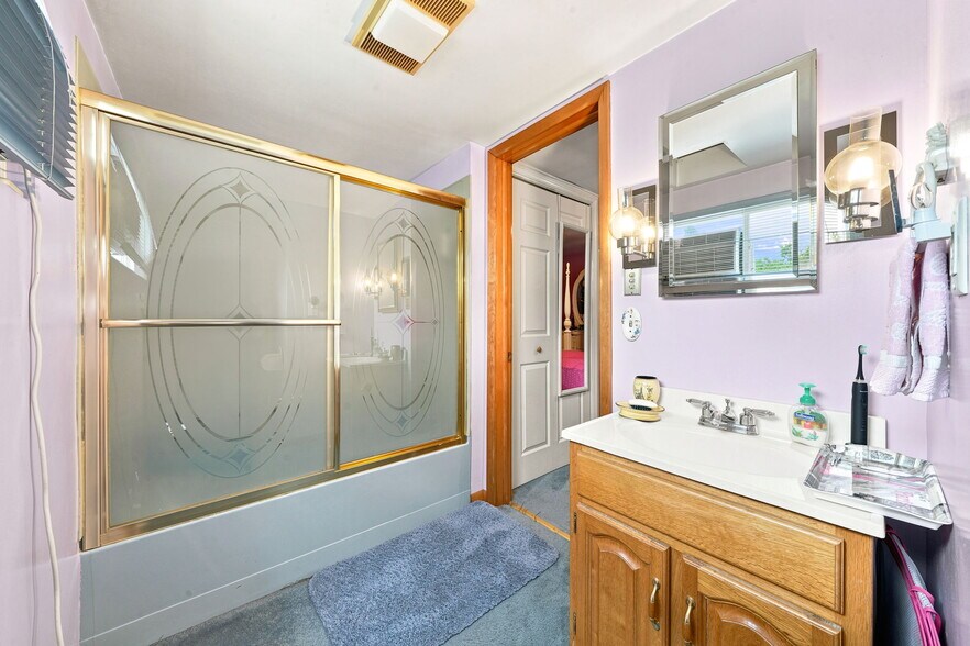 More Photos Of 557 Unity Center Rd, Pittsburgh Funeral Home For Sale