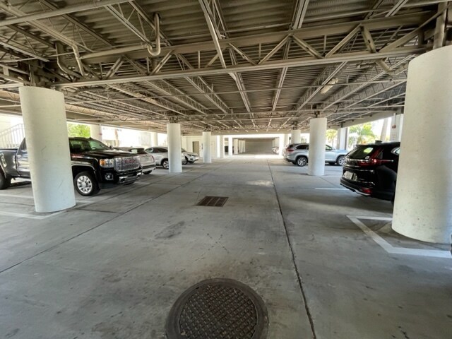 More Photos Of 1348-1358 Fruitville Rd, Sarasota Office Residential For Lease