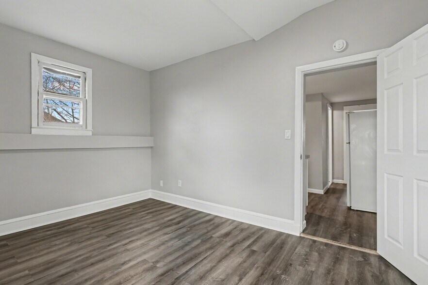 More Photos Of 219 S Orchard St, Wallingford Multifamily For Sale