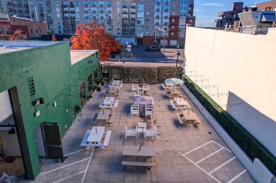 More Photos Of 2246 Larimer St, Denver Storefront For Sale