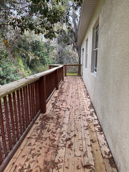 More Photos Of 9366 Balm Riverview Rd, Riverview Medical For Lease