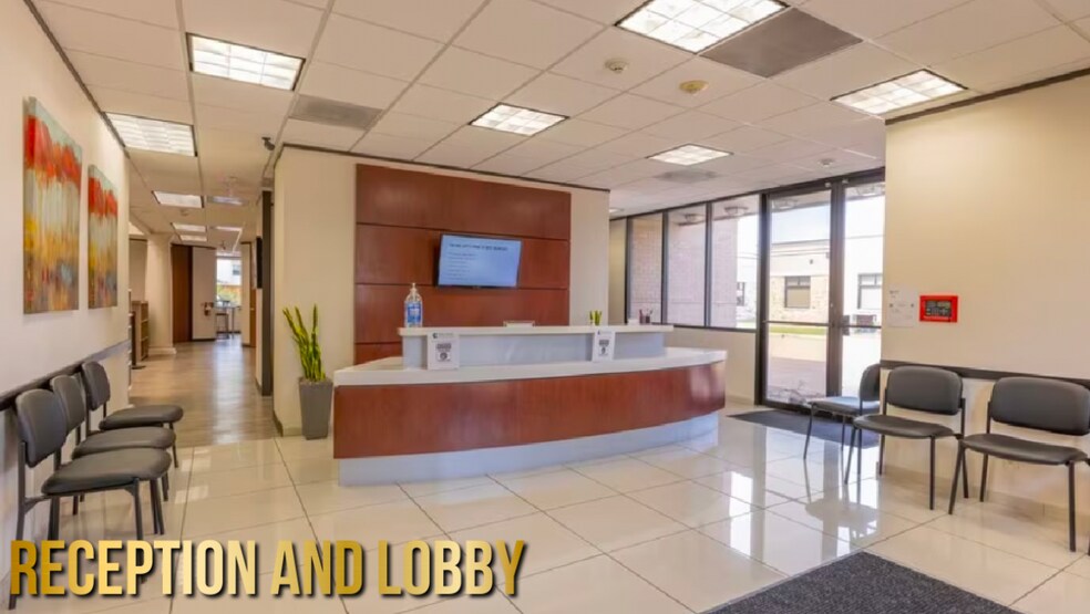 More Photos Of 535 E Fernhurst Dr, Katy Office For Sale