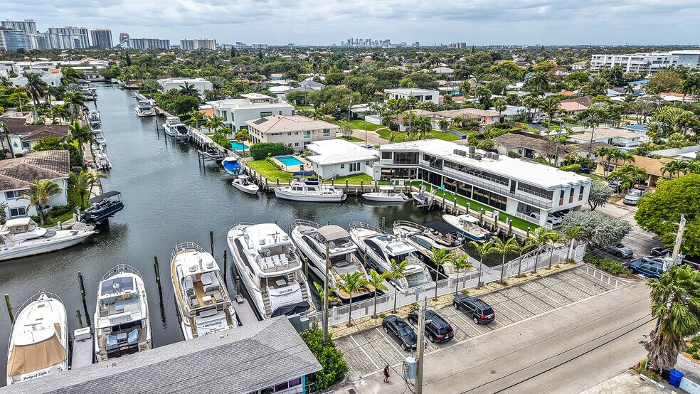 More Photos Of 4322-4334 E Tradewinds Ave, Lauderdale-by-the-Sea Loft Creative Space For Lease
