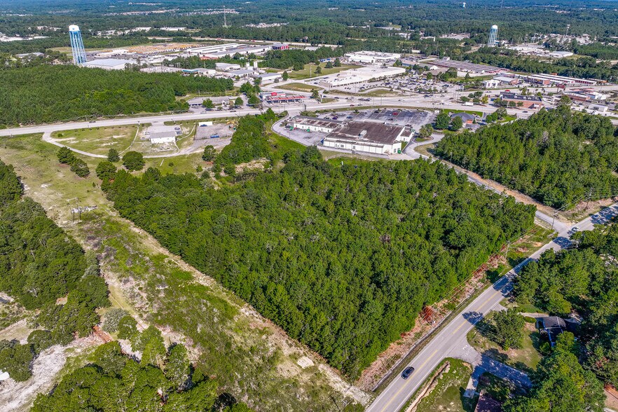 More Photos Of 1131 S Lake Dr, Lexington Land For Sale