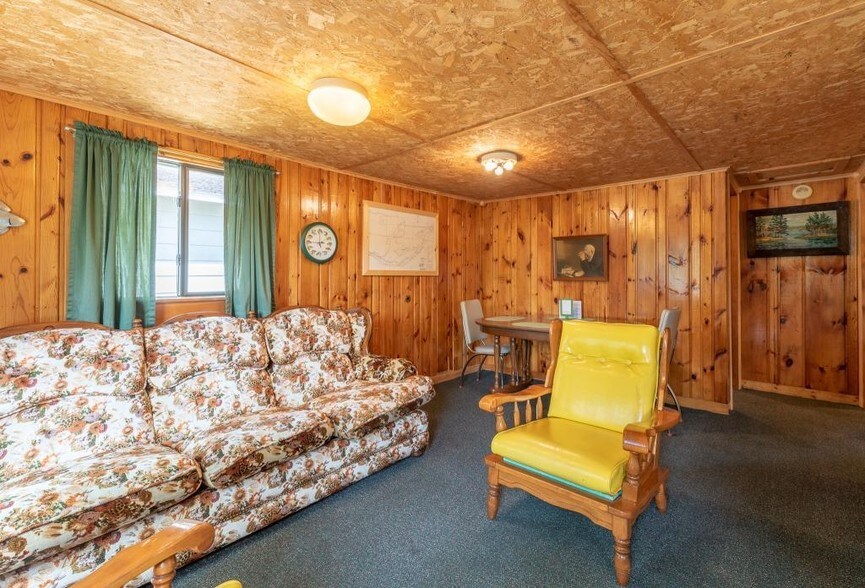 More Photos Of 24519 Fairwood Ln, Nevis Hotel For Sale