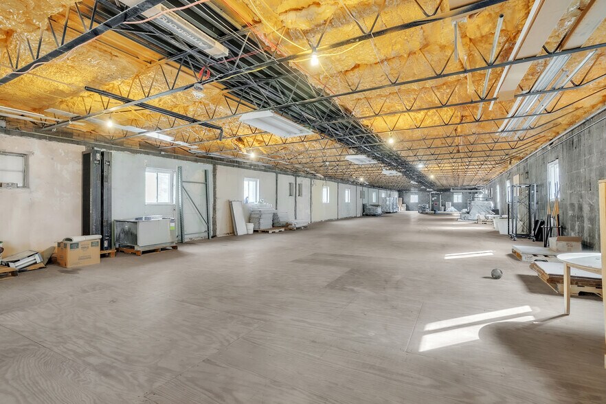 More Photos Of 1450 Pa-51, Clairton Office For Sale