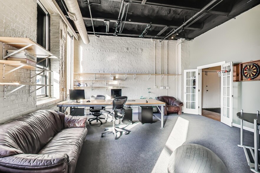 More Photos Of 400-420 N May St, Chicago Loft Creative Space For Lease
