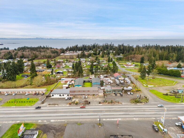 More Photos Of 2938 E Walnut St, Port Angeles Apartments For Sale