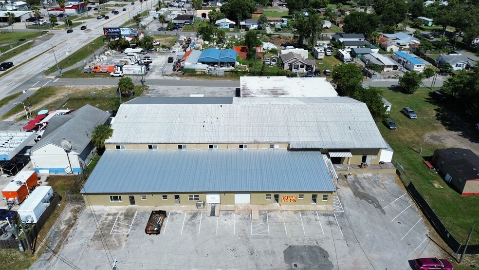 More Photos Of 936 Edith Ave, Lakeland Industrial For Sale