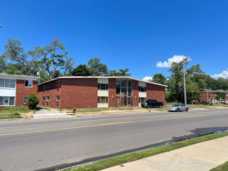 More Photos Of 20490 Schaefer Hwy, Detroit Apartments For Sale