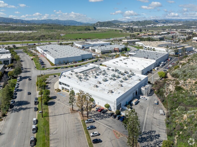 More Photos Of 26081 Avenue Hall, Valencia Industrial For Lease