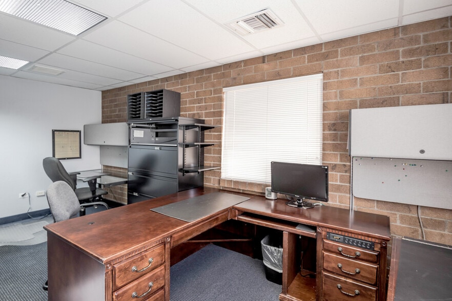 More Photos Of 6635 S Dayton St, Greenwood Village Office Residential For Sale