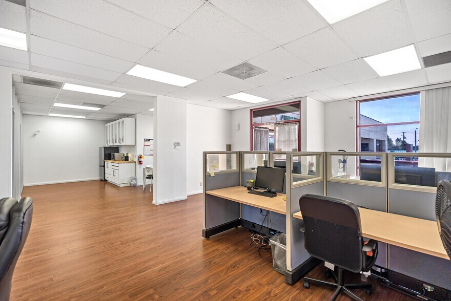 More Photos Of 8811 Garvey Ave, Rosemead Office For Lease