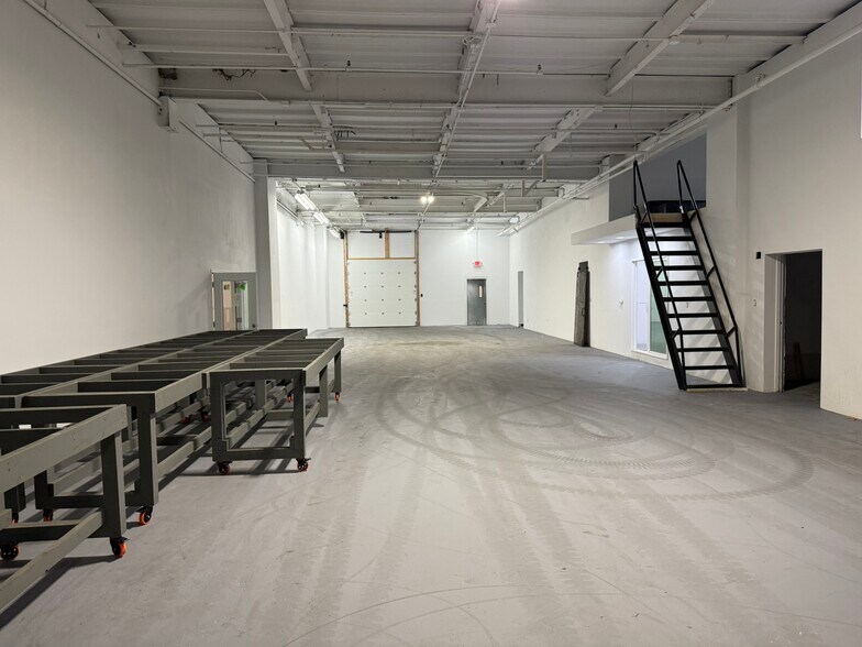 More Photos Of 10 Furnace St, Stanhope Manufacturing For Sale