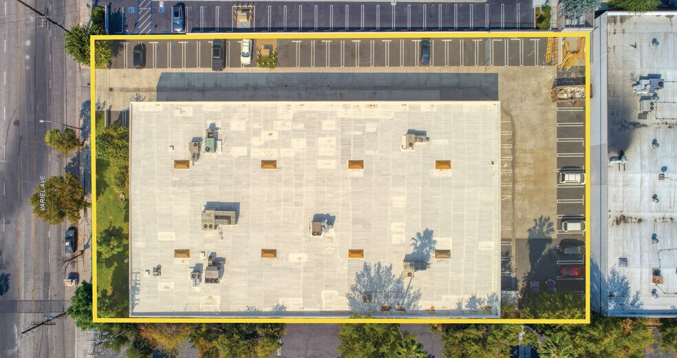More Photos Of 6400 Variel Ave, Woodland Hills Manufacturing For Lease