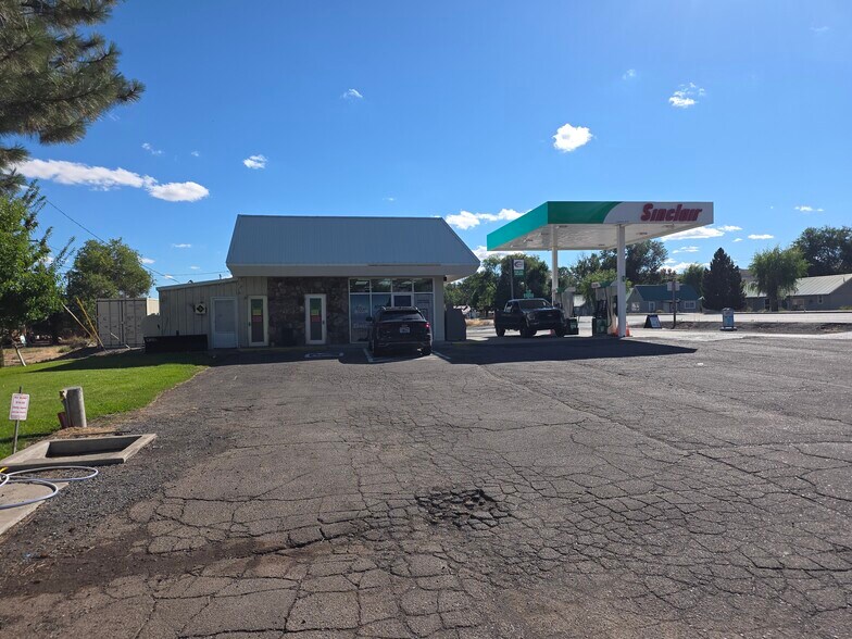More Photos Of 103 US-20, Hines General Retail For Sale