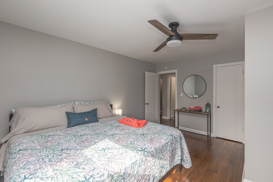 More Photos Of 201 3rd St, Fairport Harbor Hospitality For Sale