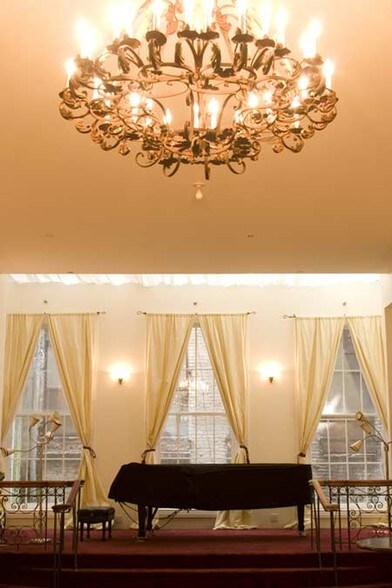 More Photos Of 75 Murray St, New York Office Residential For Sale