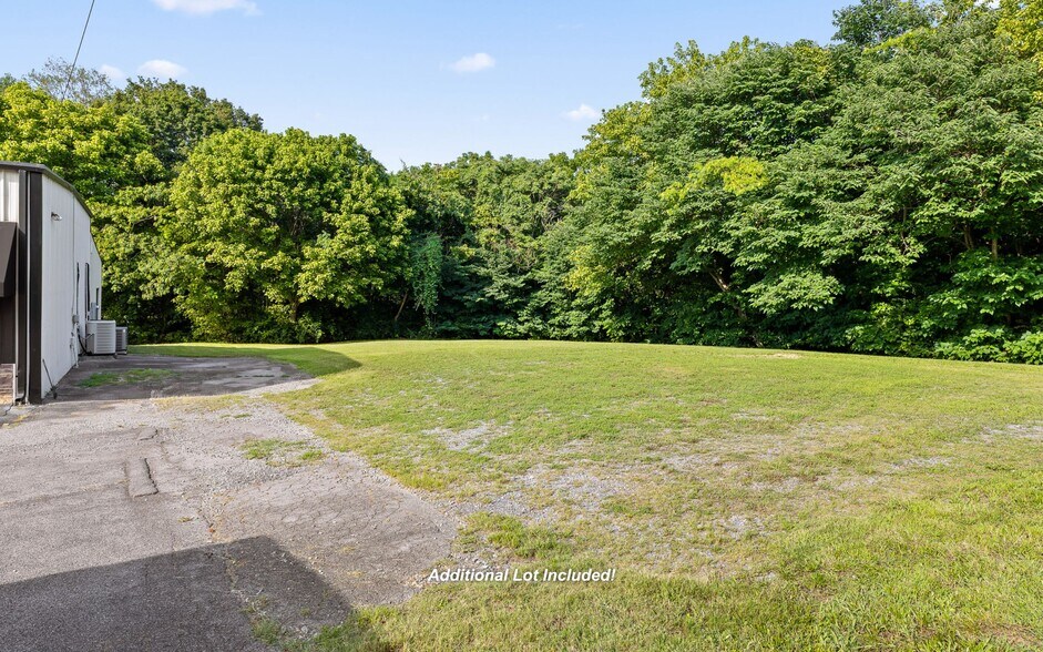 More Photos Of 1401 Spring Place Rd SE, Cleveland Office Residential For Sale