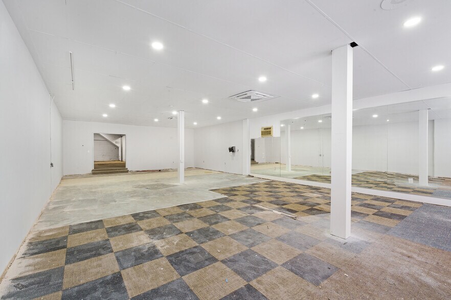 More Photos Of 198-200 E Main St, Bound Brook Freestanding For Sale