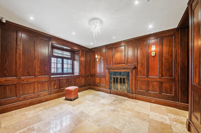 More Photos Of 3448 Rue Stanley, Montréal Office For Sale