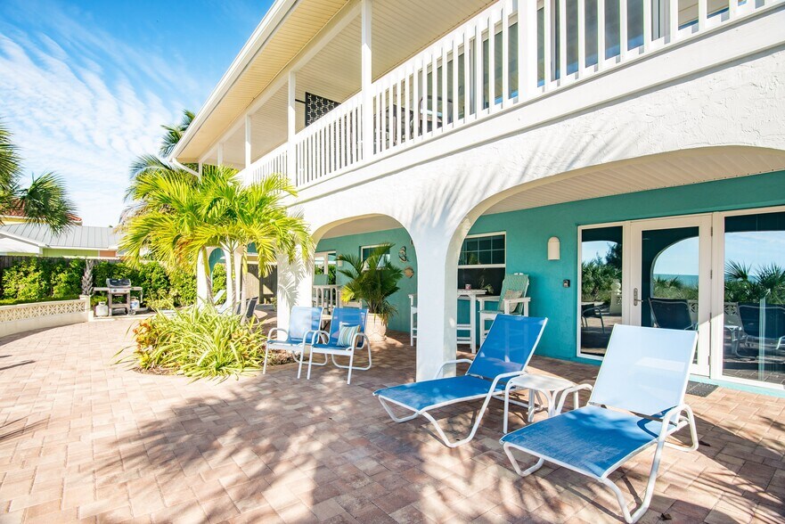 More Photos Of 217 Casey Key Rd, Nokomis Specialty For Sale