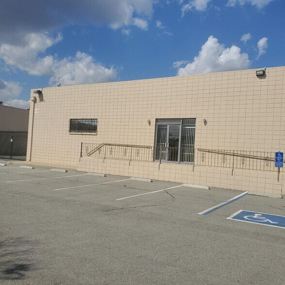 More Photos Of 4674 Brooks St, Montclair Warehouse For Lease