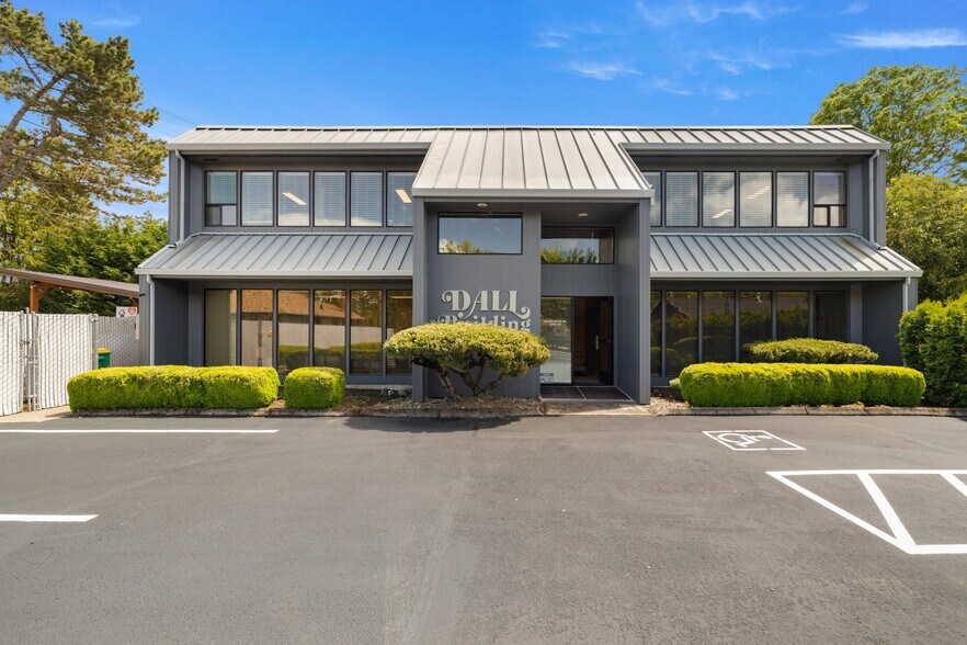 More Photos Of 4400 SW 110th Ave, Beaverton Medical For Sale