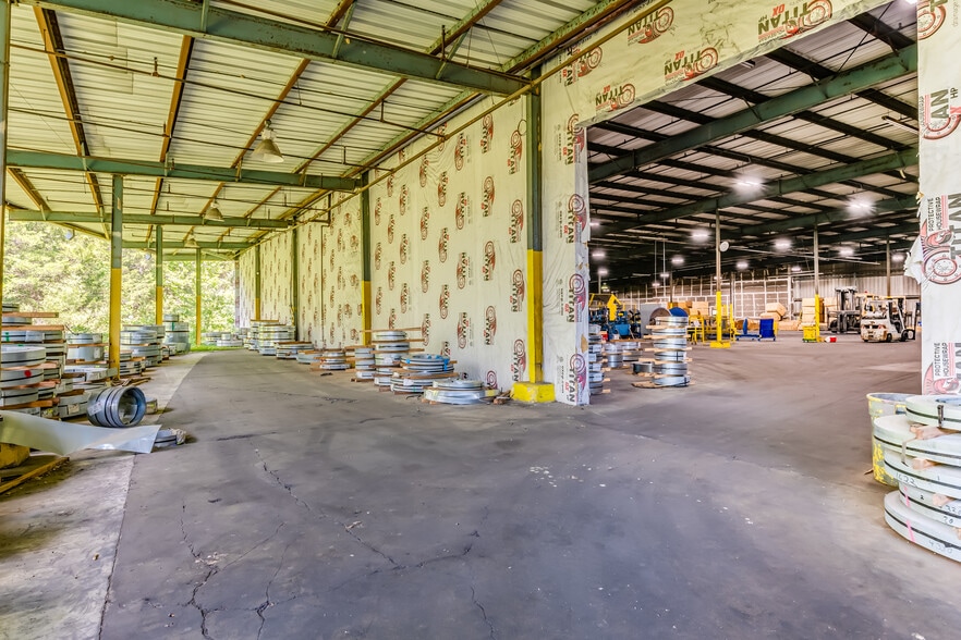 More Photos Of 4542 Baldwin Ave, Montgomery Warehouse For Sale