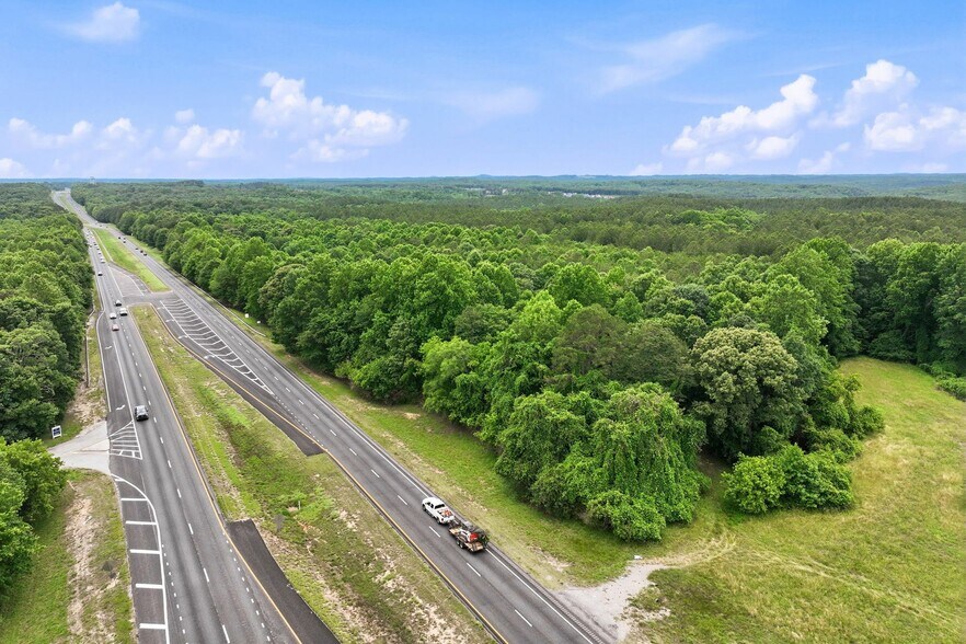 More Photos Of 4860 Cornelia Hwy, Lula Land For Sale