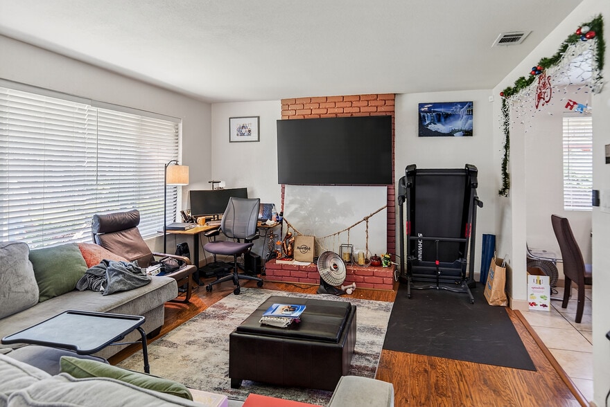 More Photos Of 940 Weldwood Ct, Los Gatos Apartments For Sale