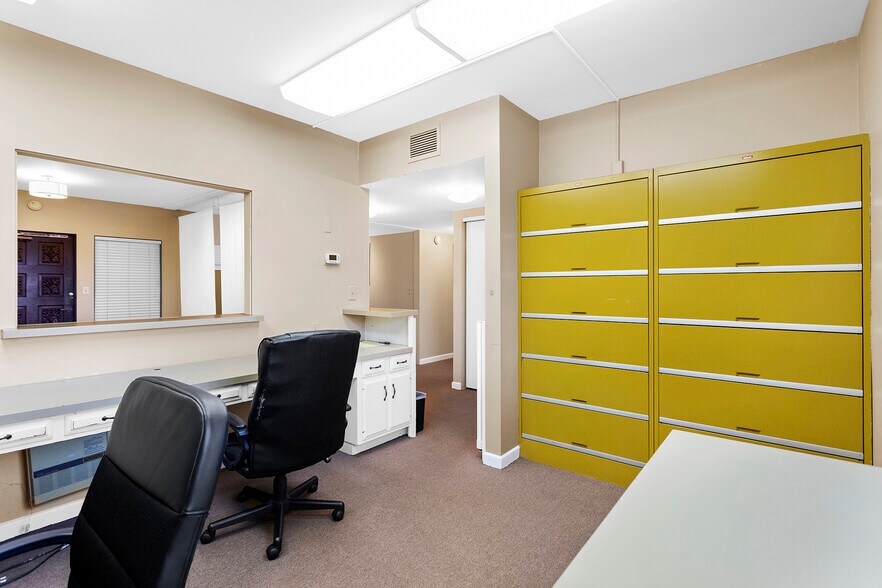 More Photos Of 3231 Waring Ct, Oceanside Medical For Lease