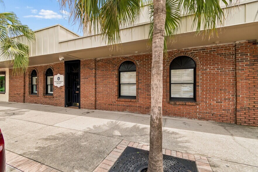More Photos Of 5701 Main St, New Port Richey Medical For Sale