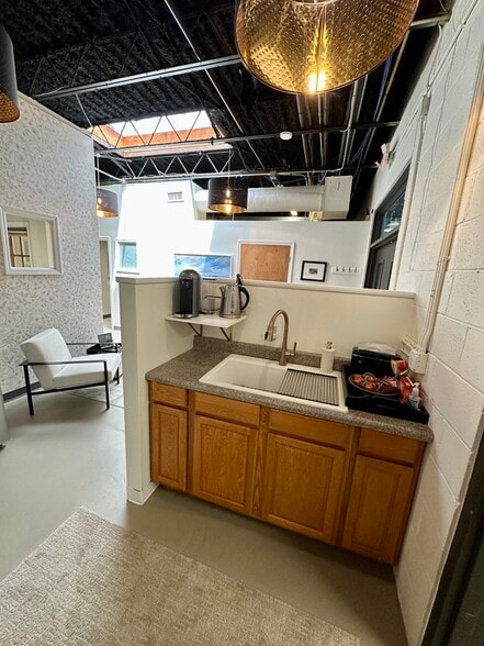 More Photos Of 1530 DeKalb Ave NE, Atlanta Storefront Retail Office For Lease