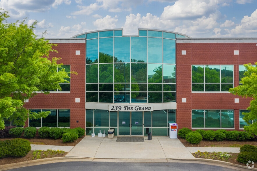 More Photos Of 239 Village Center Pky, Stockbridge Medical For Lease