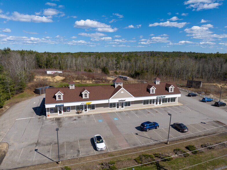 More Photos Of 71 Calef Hwy, Lee Storefront Retail Office For Sale