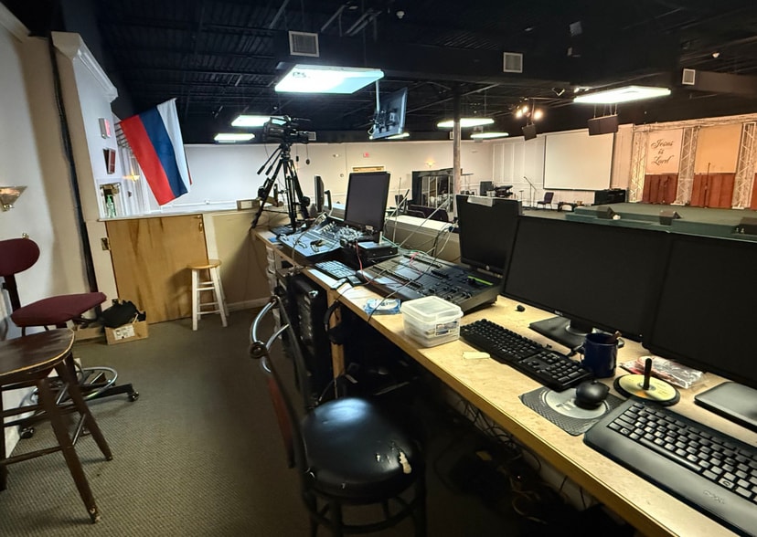 More Photos Of 4020 Capital Blvd, Raleigh General Retail For Lease