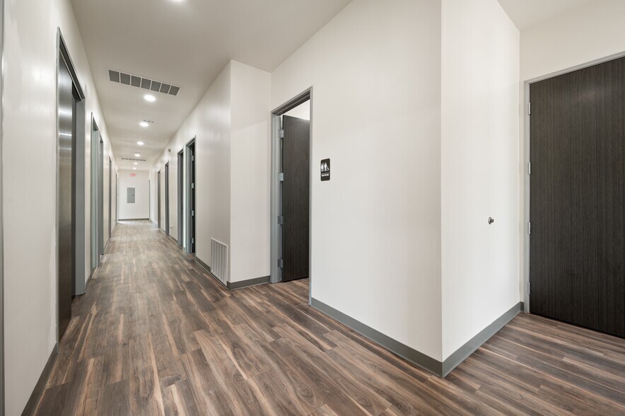 More Photos Of 1360 N Kimball Ave, Southlake Medical For Lease