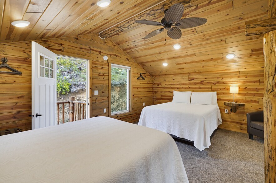 More Photos Of 13310 Silver Mountain Rd, Rapid City Hospitality For Sale