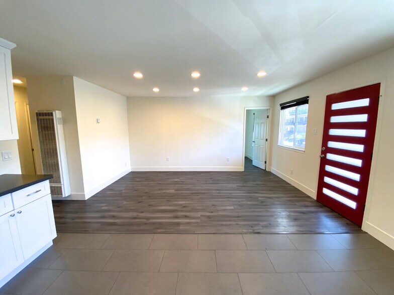 More Photos Of 1140 E 22nd St, Oakland Apartments For Sale