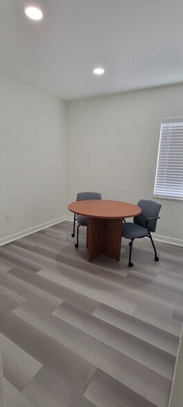 More Photos Of 1275 Cleveland St, Clearwater Medical For Lease