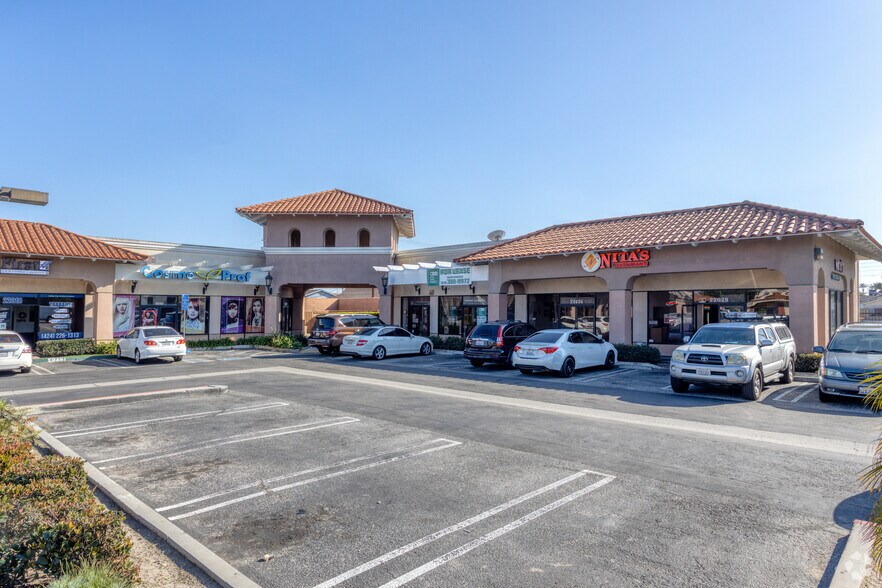 More Photos Of 22000-22028 Avalon Blvd, Carson Unknown For Lease