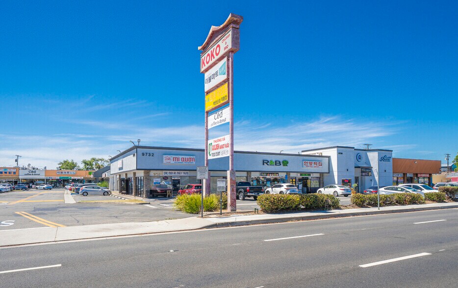 More Photos Of 9738 Garden Grove Blvd, Garden Grove Unknown For Lease