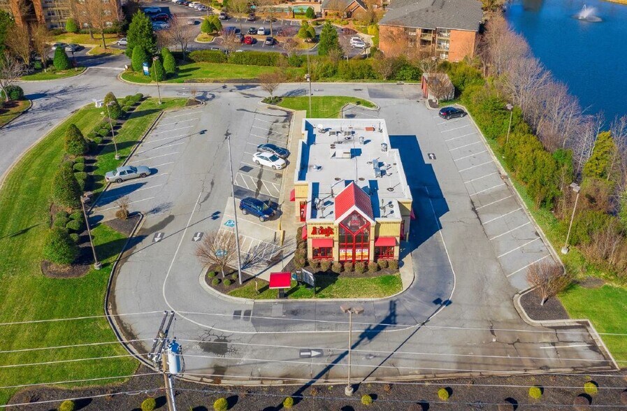 More Photos Of 4053 River Pointe Pl, High Point Fast Food For Lease