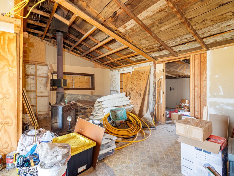 More Photos Of 2089 FM 2131, Coleman Trailer Camper Park For Sale