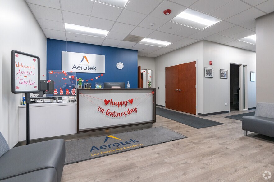 More Photos Of 8525 W 183rd St, Tinley Park Office For Sale