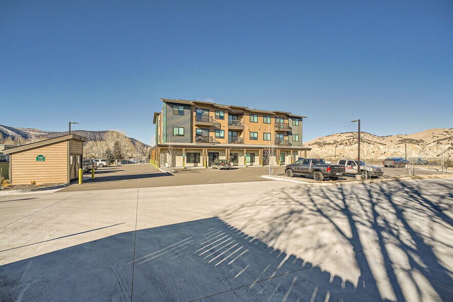 More Photos Of 700 Red Table dr, Gypsum Multifamily For Sale