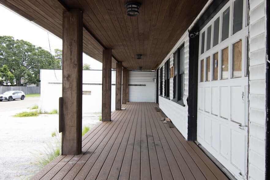 More Photos Of 1258 19th St N, Saint Petersburg Warehouse For Sale